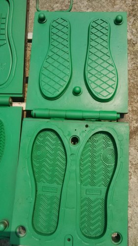 Chống dính khuôn đế giày dép - Phủ Chống Dính Teflon Chịu Nhiệt - Công Ty TNHH Ứng Dụng Khoa Học Quốc Tế Bách Khoa Javin